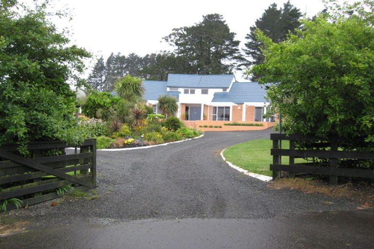 Photo of property in 483a Ponga Road, Opaheke, Papakura, 2584