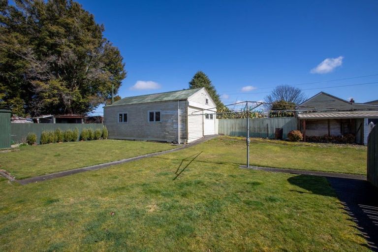 Photo of property in 50 Pitt Street, Raetihi, 4632
