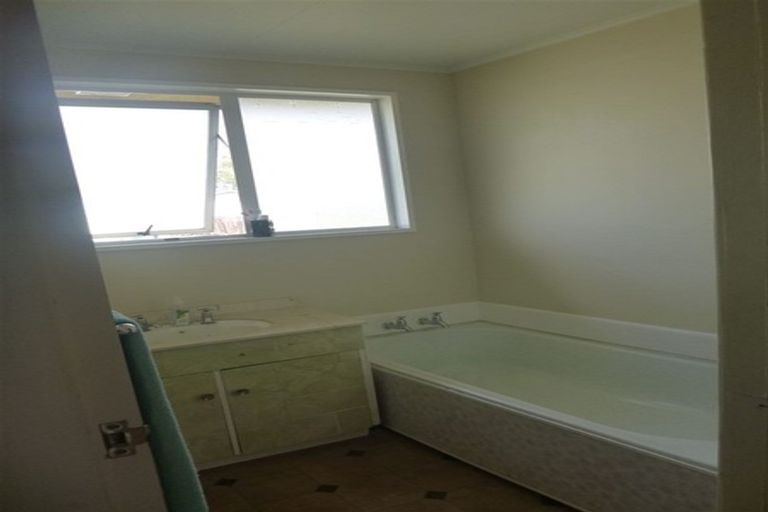 Photo of property in 12 Kahikatea Street, Murupara, 3025