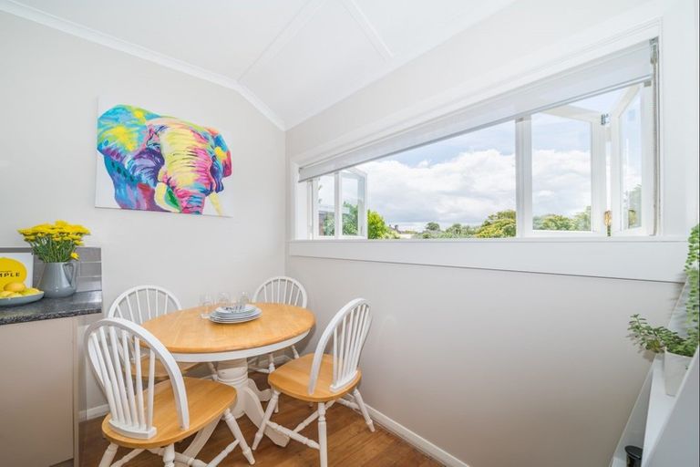 Photo of property in 57 Manson Street, Terrace End, Palmerston North, 4410
