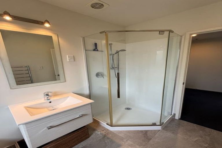 Photo of property in 11 Tabart Street, Woolston, Christchurch, 8023