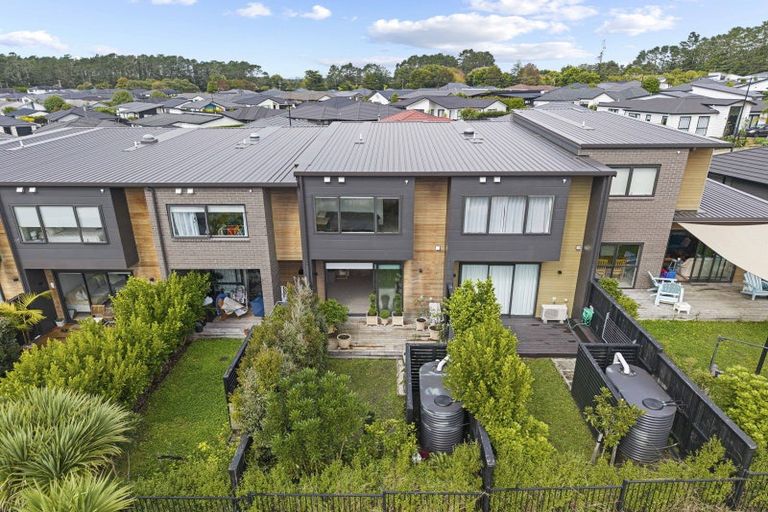 Photo of property in 3/46 Jane Maree Road, Kumeu, 0810