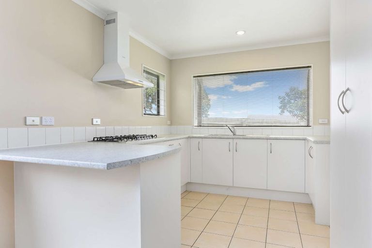 Photo of property in 12 Bicknell Road, Favona, Auckland, 2024