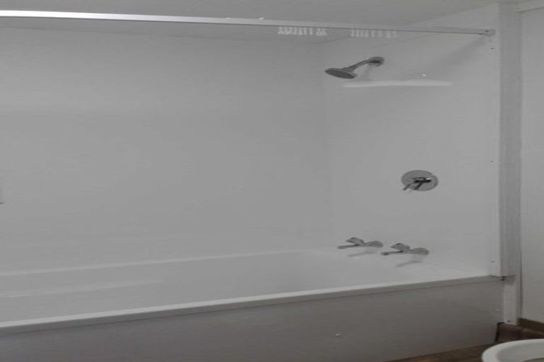 Photo of property in 71 Majoribanks Street, Mount Victoria, Wellington, 6011