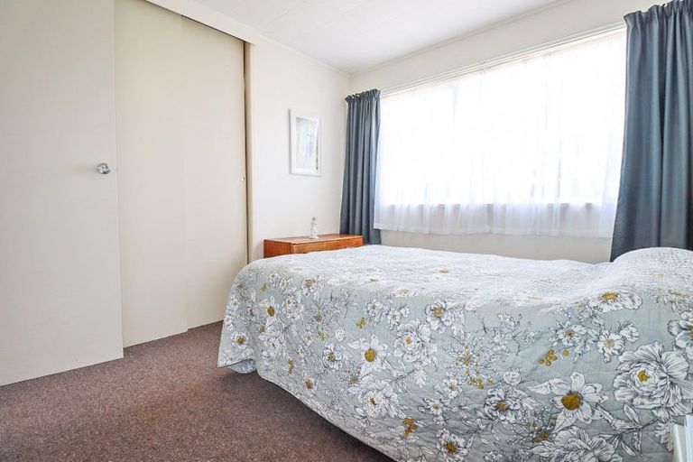 Photo of property in 69 Guy Street, Dannevirke, 4930