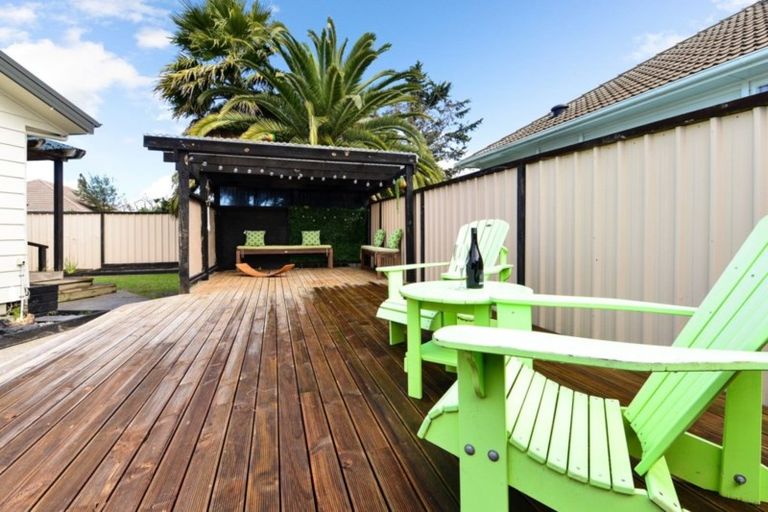 Photo of property in 54 Ross Crescent, Fairfield, Hamilton, 3214