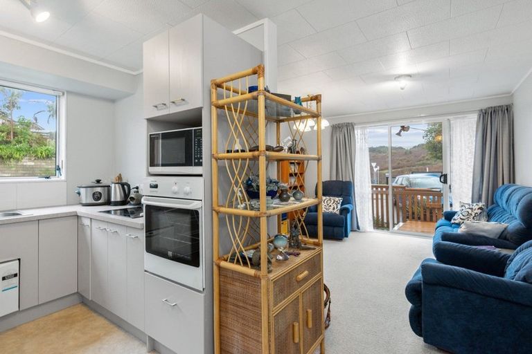 Photo of property in 64 Poplar Avenue, Raumati South, Paraparaumu, 5032