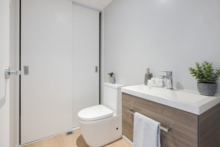 Photo of property in 12/436 Maunganui Road, Mount Maunganui, 3116