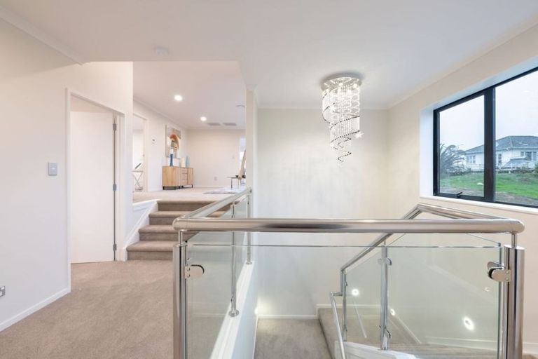 Photo of property in 36 Carrygawley Road, Flat Bush, Auckland, 2019