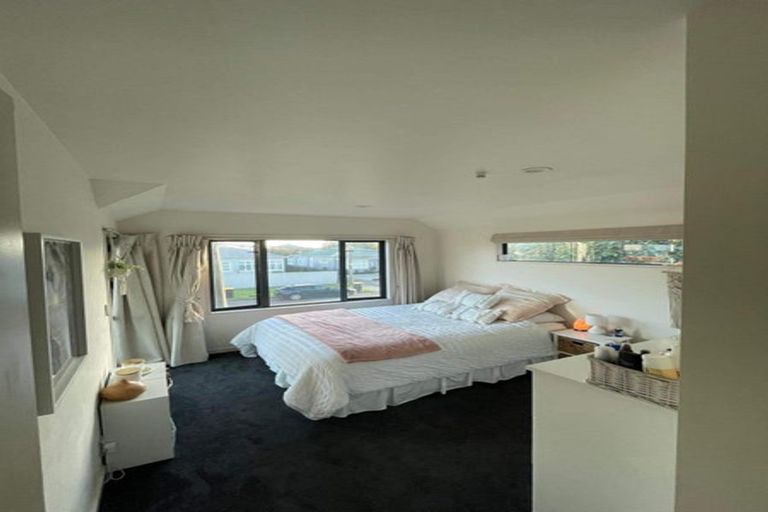 Photo of property in 1 Trist Place, Edgeware, Christchurch, 8013