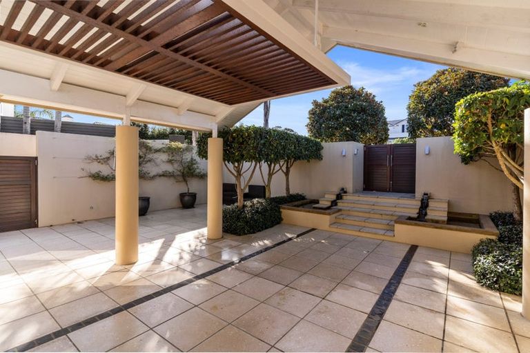 Photo of property in 7 Eric Price Avenue, Takapuna, Auckland, 0620