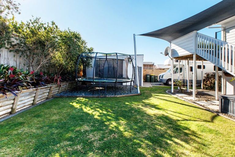 Photo of property in 66 Fishermans Drive, Coastlands, Whakatane, 3120