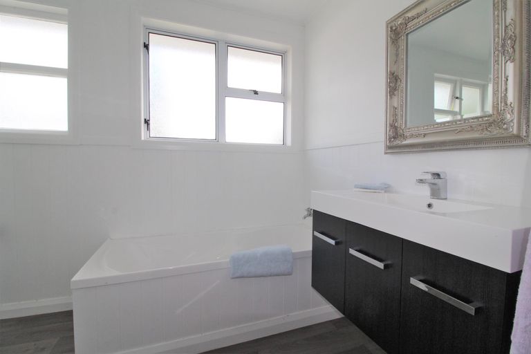 Photo of property in 190 Flora Road, Lumsden, 9730