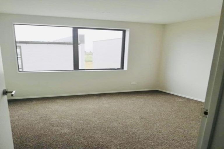 Photo of property in 14b Hollowout Street, Takanini, 2112