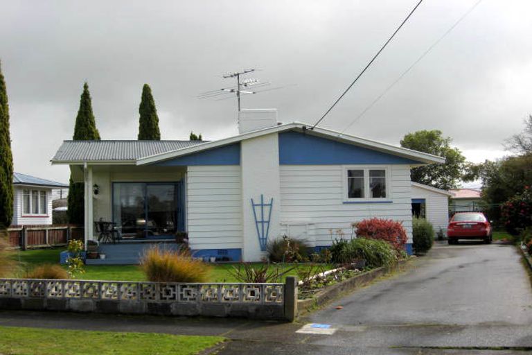 Photo of property in 44 Fergusson Street, Solway, Masterton, 5810