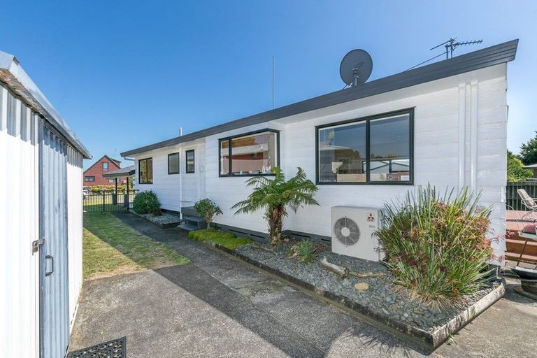 Photo of property in 3 Bartholomew Drive, Nawton, Hamilton, 3200