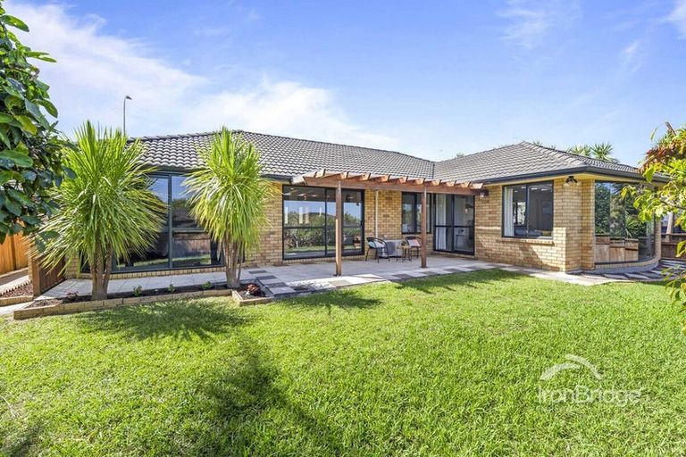 Photo of property in 174 Kyle Road, Greenhithe, Auckland, 0632