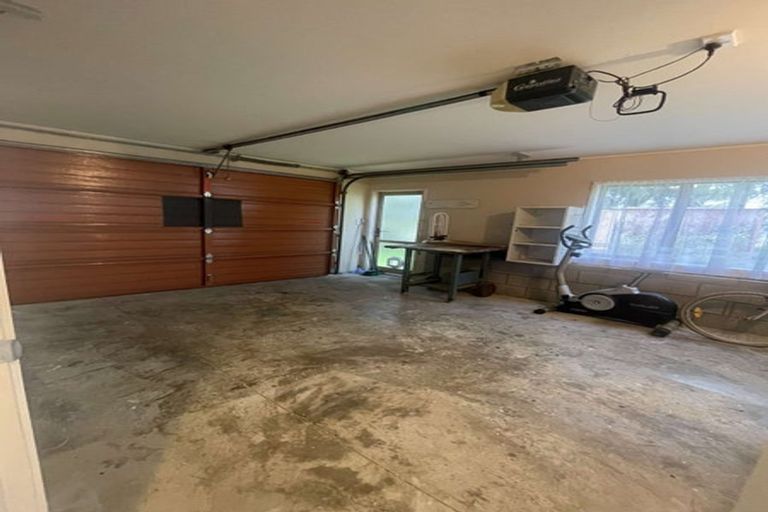 Photo of property in 5 Anzac Valley Road, Waitakere, Auckland, 0816