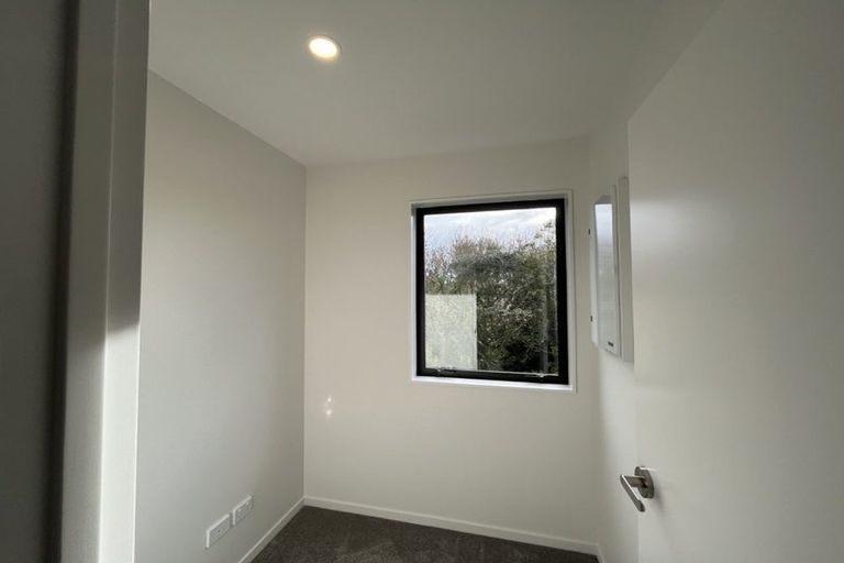 Photo of property in 69 Paetai Lane, Te Atatu Peninsula, Auckland, 0610