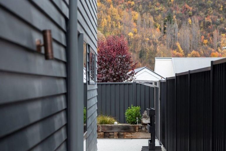 Photo of property in 9 Suffolk Street, Arrowtown, 9302