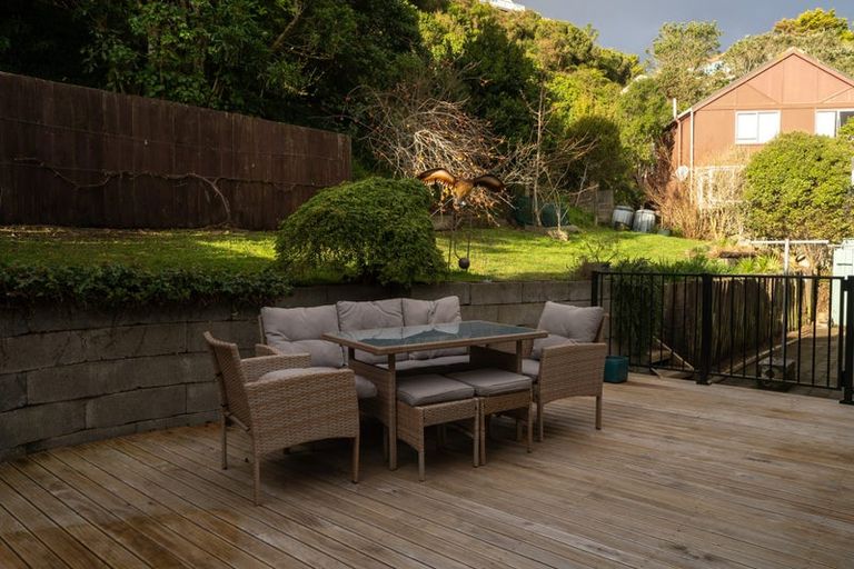 Photo of property in 9 Tralee Place, Johnsonville, Wellington, 6037