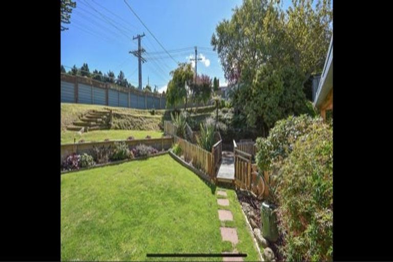 Photo of property in 6 Gilkison Street, Halfway Bush, Dunedin, 9010
