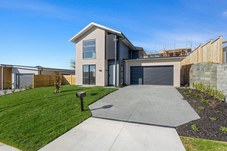 Photo of property in 17 Kuku Avenue, Red Beach, 0932