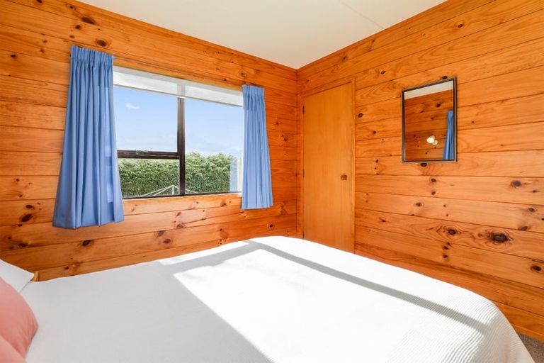 Photo of property in 19 Wharewaka Road, Wharewaka, Taupo, 3330