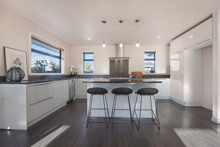 Photo of property in 158 Mcmurdo Street, Tinwald, Ashburton, 7700