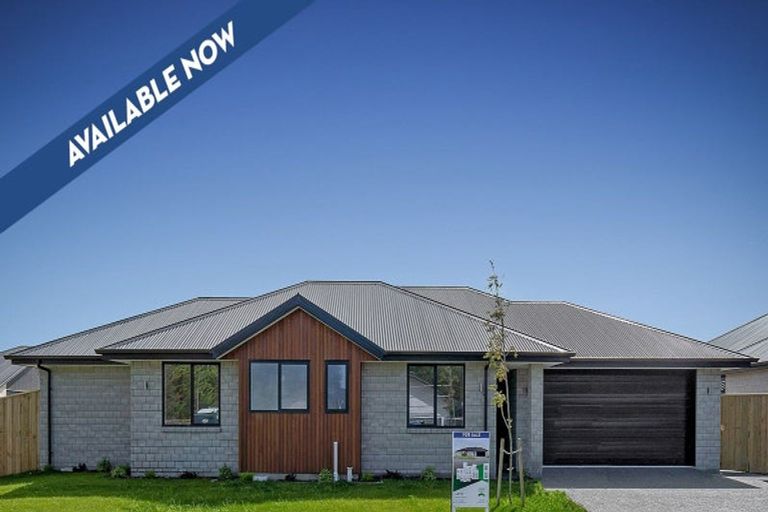 Photo of property in 4 Gemstone Place, Rolleston, 7615