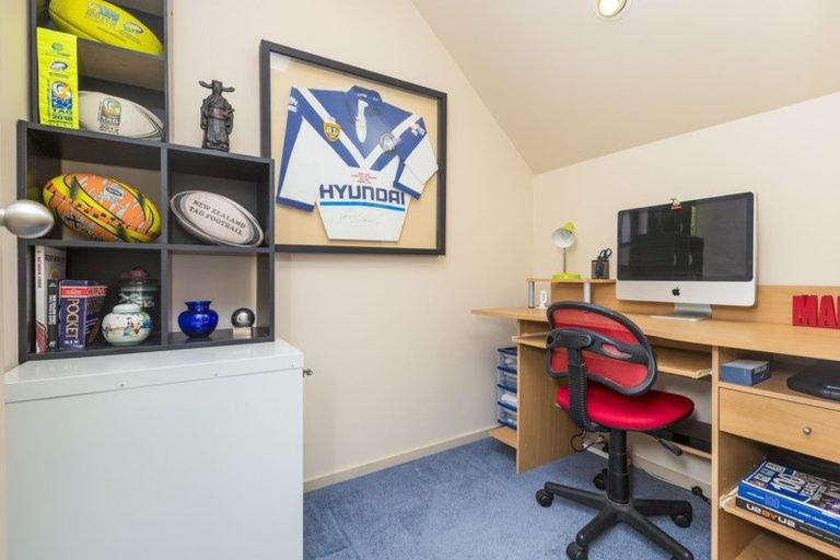 Photo of property in 13h Eban Avenue, Hillcrest, Auckland, 0627