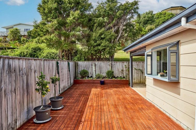 Photo of property in 57a Albatross Close, Whitby, Porirua, 5024