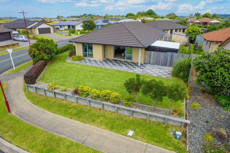 Photo of property in 2 Roto View, One Tree Point, 0118