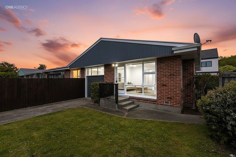 Photo of property in 47 Hills Road, Edgeware, Christchurch, 8013