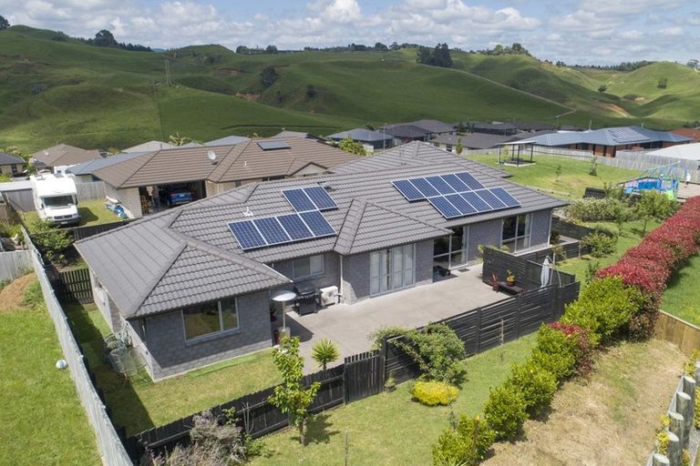 Photo of property in 151 Ballintoy Park Drive, Welcome Bay, Tauranga, 3175