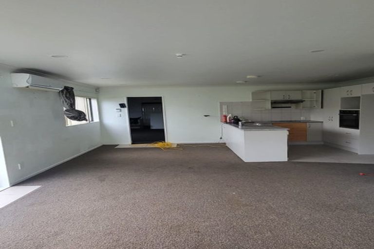 Photo of property in 61c Kayes Road, Pukekohe, 2120