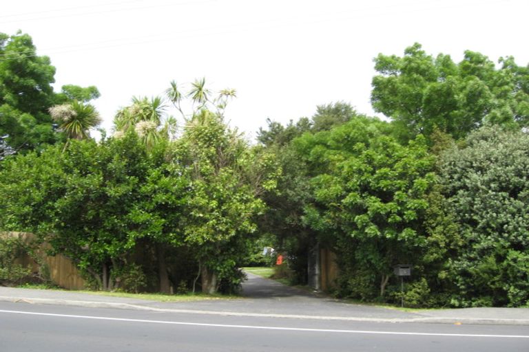 Photo of property in 5 Muriwai Road, Waimauku, 0812