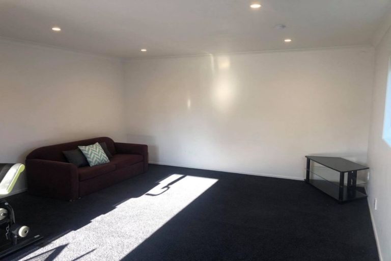 Photo of property in 160 Bartholomew Road, Levin, 5510