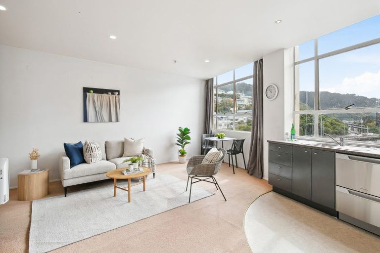 Photo of property in Hume House, 16/152 The Terrace, Wellington Central, Wellington, 6011