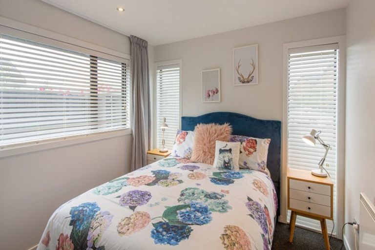 Photo of property in 5 Blaenavon Place, Halswell, Christchurch, 8025