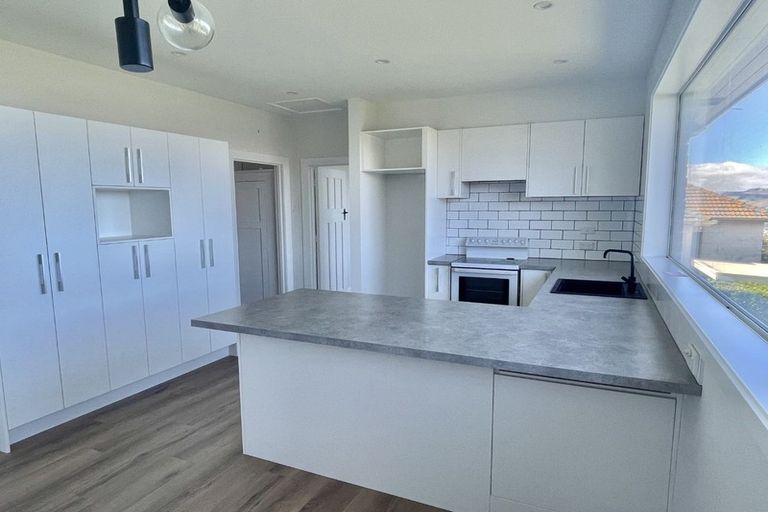 Photo of property in 39 Marewa Street, Kew, Dunedin, 9012