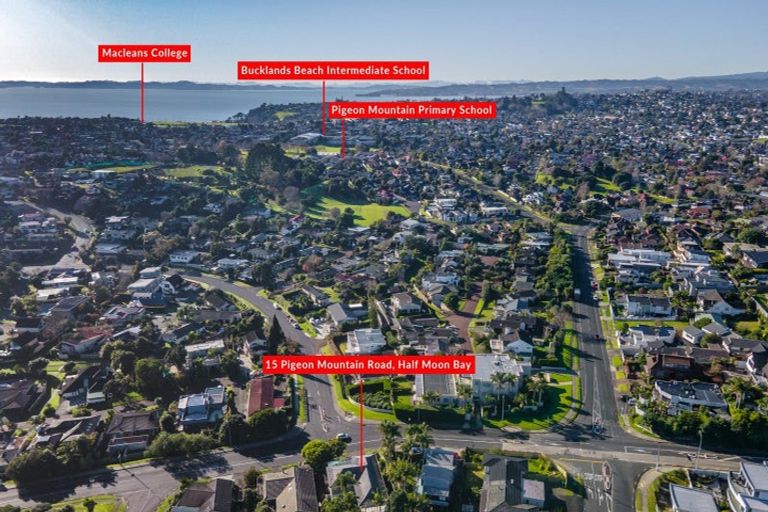 Photo of property in 15 Pigeon Mountain Road, Half Moon Bay, Auckland, 2012