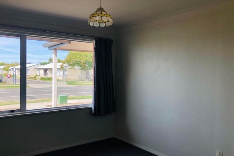 Photo of property in 916 Lawrence Street, Akina, Hastings, 4122