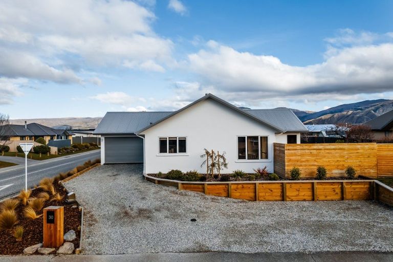 Photo of property in 30 Waenga Drive, Cromwell, 9310