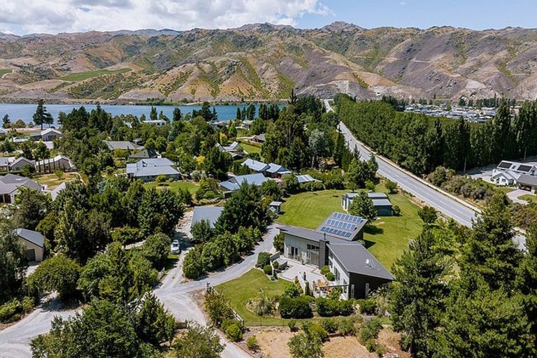 Photo of property in 17 Roberts Drive, Cromwell, 9310