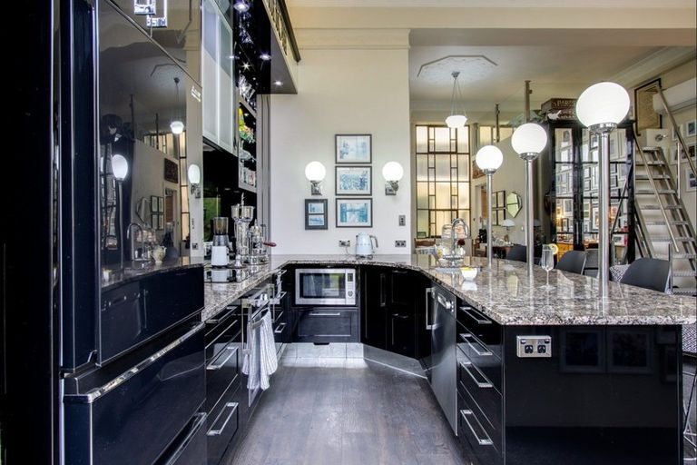 Photo of property in 214a Emerson Street, Napier South, Napier, 4110