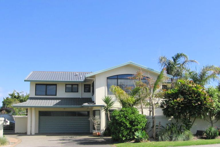 Photo of property in 5 Kirkpatrick Place, Papamoa Beach, Papamoa, 3118