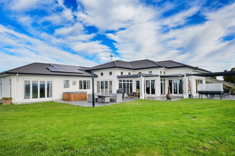 Photo of property in 23 Wheatley Road, Waiohiki, Napier, 4183