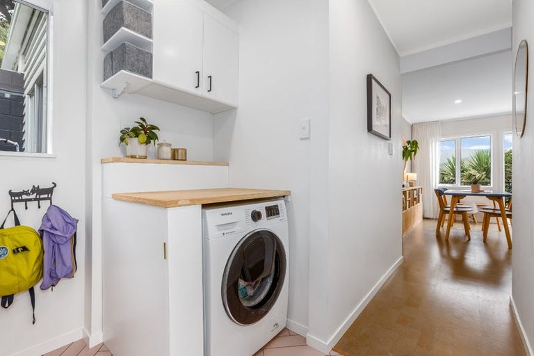 Photo of property in 59b Volga Street, Island Bay, Wellington, 6023