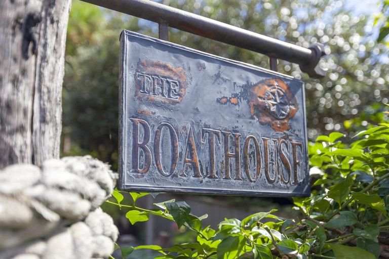 Photo of property in 39 Matatua Road, Raumati Beach, Paraparaumu, 5032